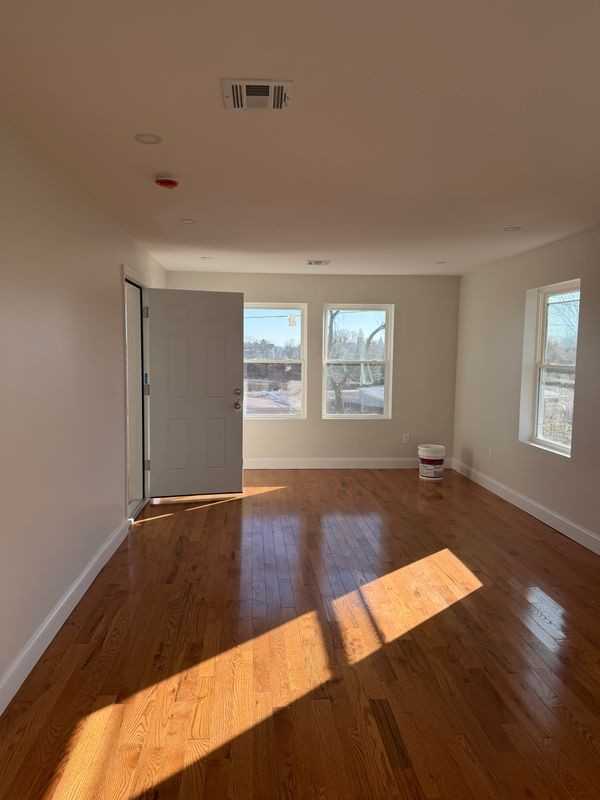 126 Lancashire St ##2 - Photo 6 of 6