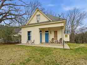 214 Elizabeth Ter - Photo 1 of 1