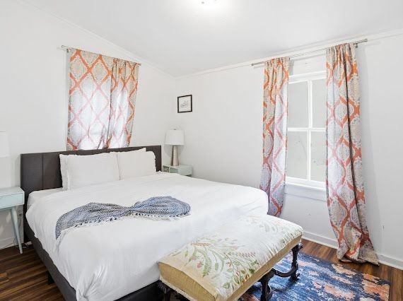 214 Elizabeth Ter - Photo 7 of 15