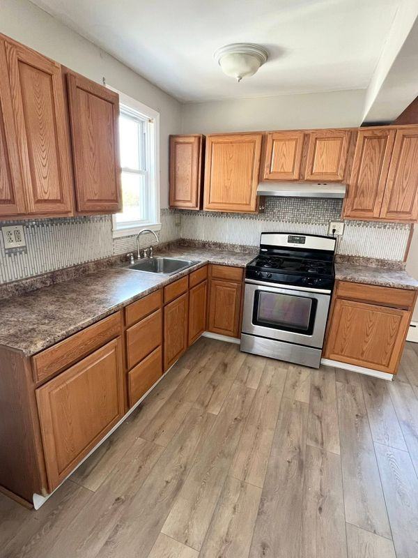 738 S 7th St ##1 - Photo 5 of 17