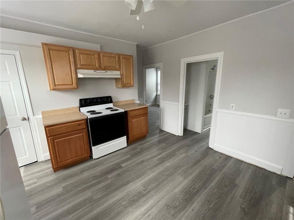 318 Elm St ##1 - Photo 7 of 20