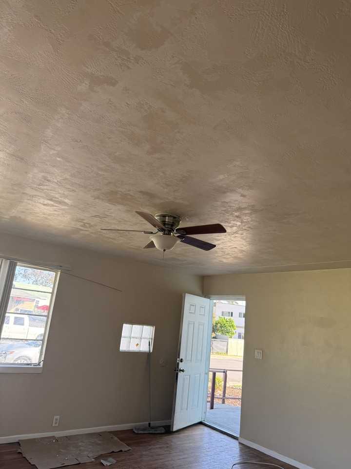 904 33rd St #NA - Photo 2 of 13