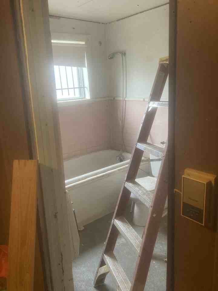 1106 W 21st St #NA - Photo 4 of 9