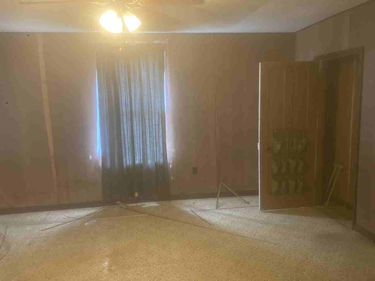 1106 W 21st St #NA - Photo 6 of 17