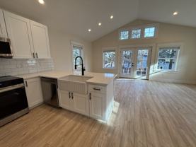 480 Se Reed Market Rd #NA - Photo 1 of 1