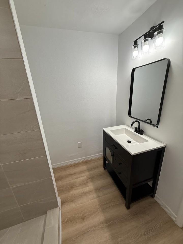 129 Alachua Dr - Photo 3 of 10