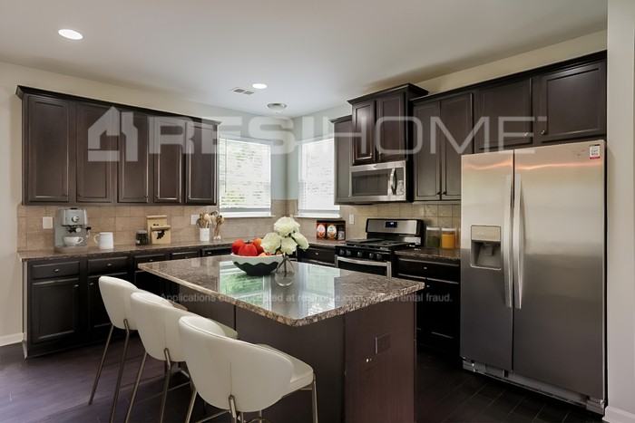 4020 Tarnwood Pl - Photo 4 of 19