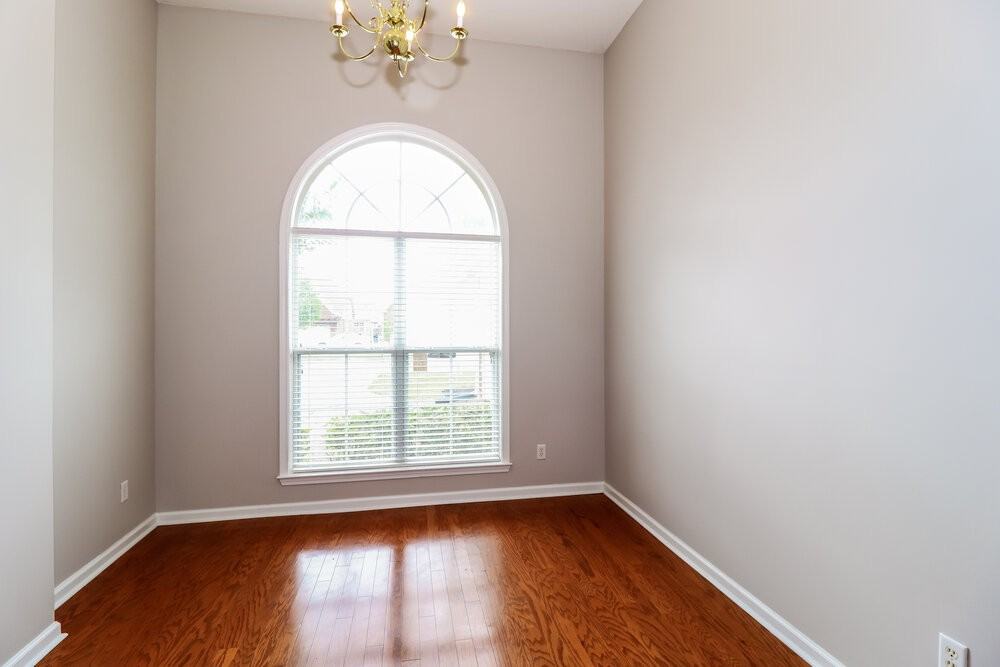 5363 Brookwater Cv S - Photo 6 of 17