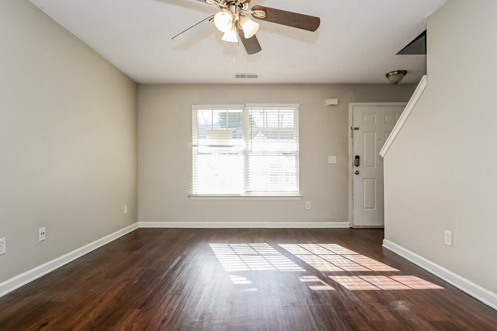 128 Lossie Ln - Photo 5 of 17