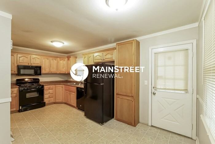 8508 E 85th Ter - Photo 6 of 17