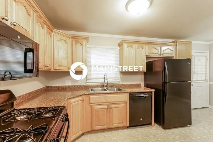 8508 E 85th Ter - Photo 7 of 17