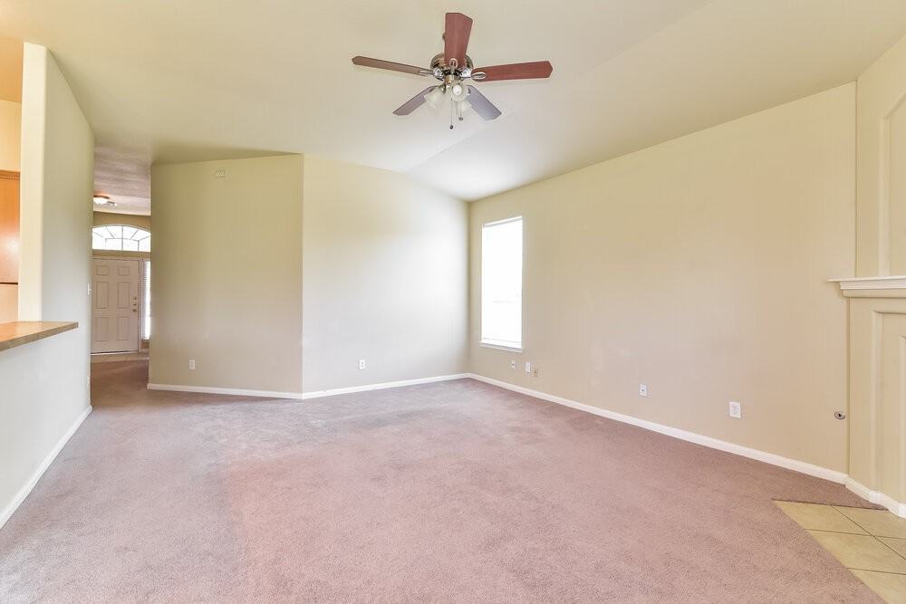 5915 Ranch Riata Ct - Photo 2 of 16