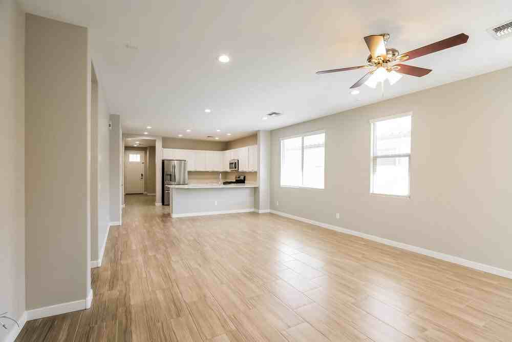 1219 E Glass Ln - Photo 6 of 16