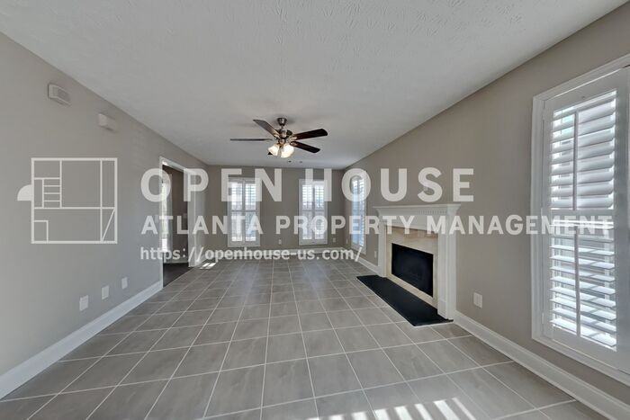 5021 Limerick Ln - Photo 4 of 19