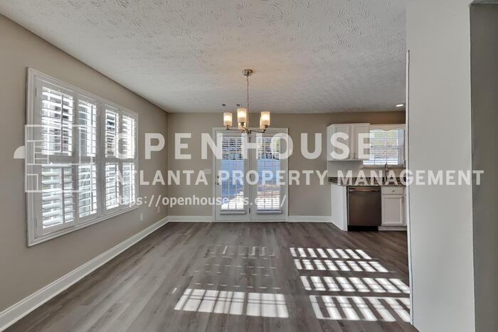 5021 Limerick Ln - Photo 6 of 19