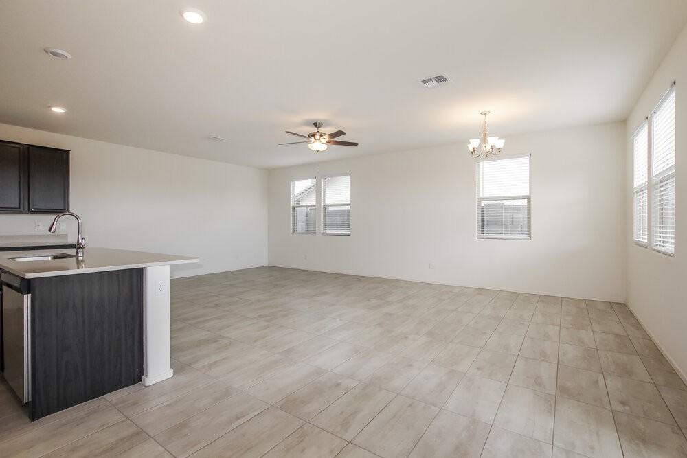 16663 W Sierra St - Photo 5 of 17