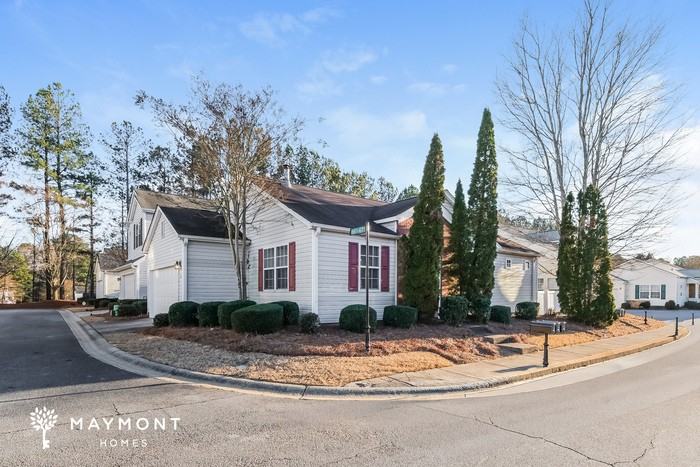 671 Windcroft Cir Nw - Photo 4 of 16