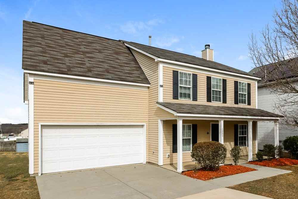 1353 Bray Dr - Photo 4 of 17