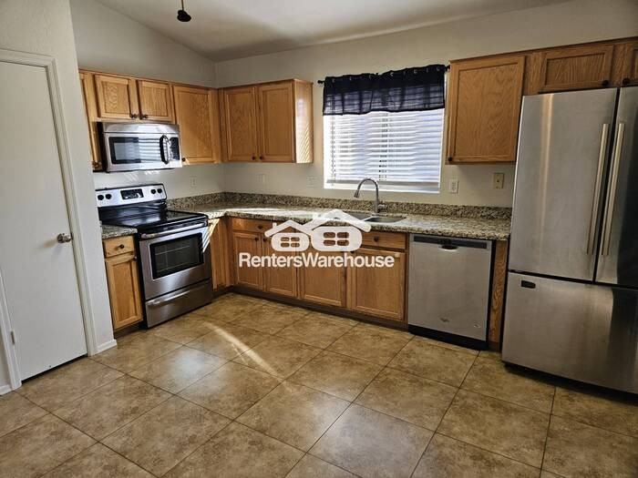 6649 E Quiet Retreat - Photo 5 of 12