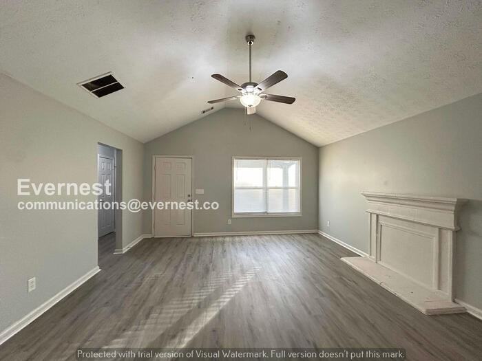 5223 Alexander St - Photo 3 of 21