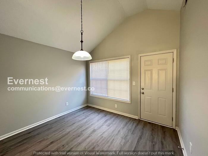 5223 Alexander St - Photo 7 of 21