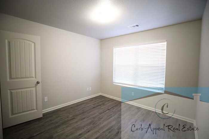 3722 Keeneland Dr - Photo 5 of 16