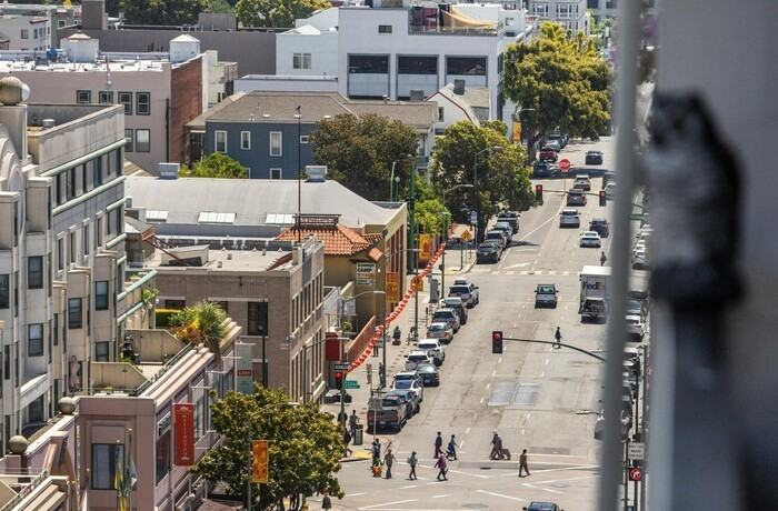 801 Franklin St #1201 - Photo 7 of 18