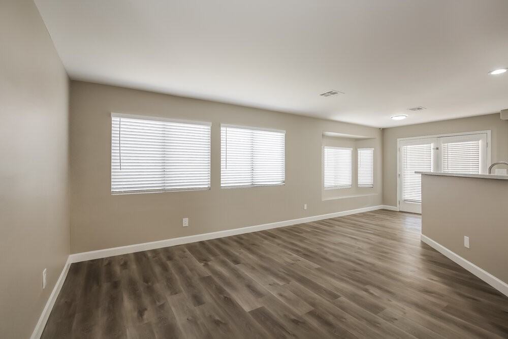 1832 Fan Fare Dr - Photo 4 of 22