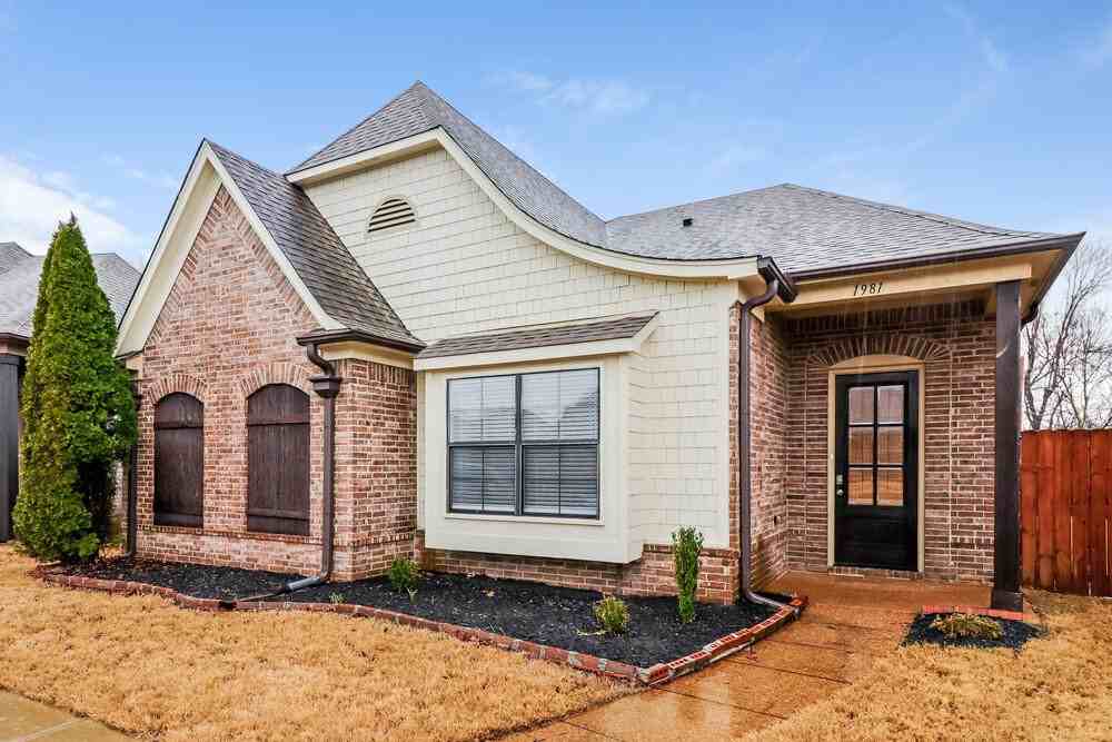 1981 Rochelle Ln - Photo 3 of 16