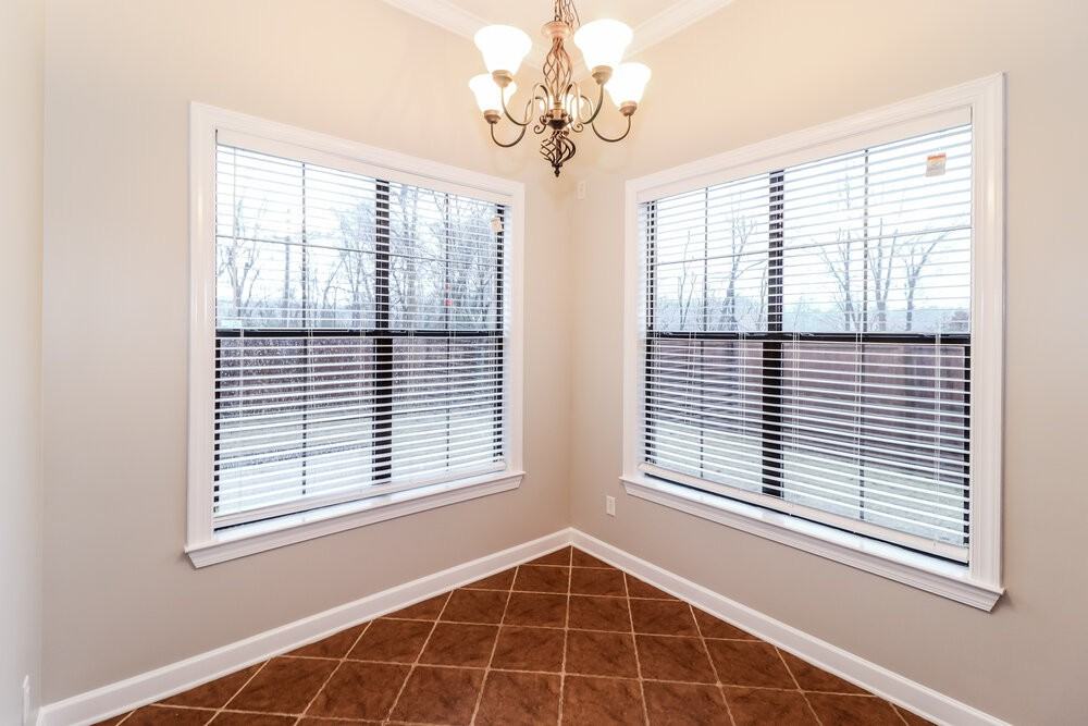 1981 Rochelle Ln - Photo 7 of 16