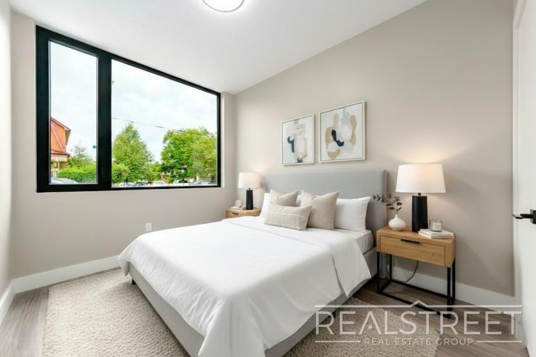 2801 Tilden Ave #1A - Photo 4 of 14