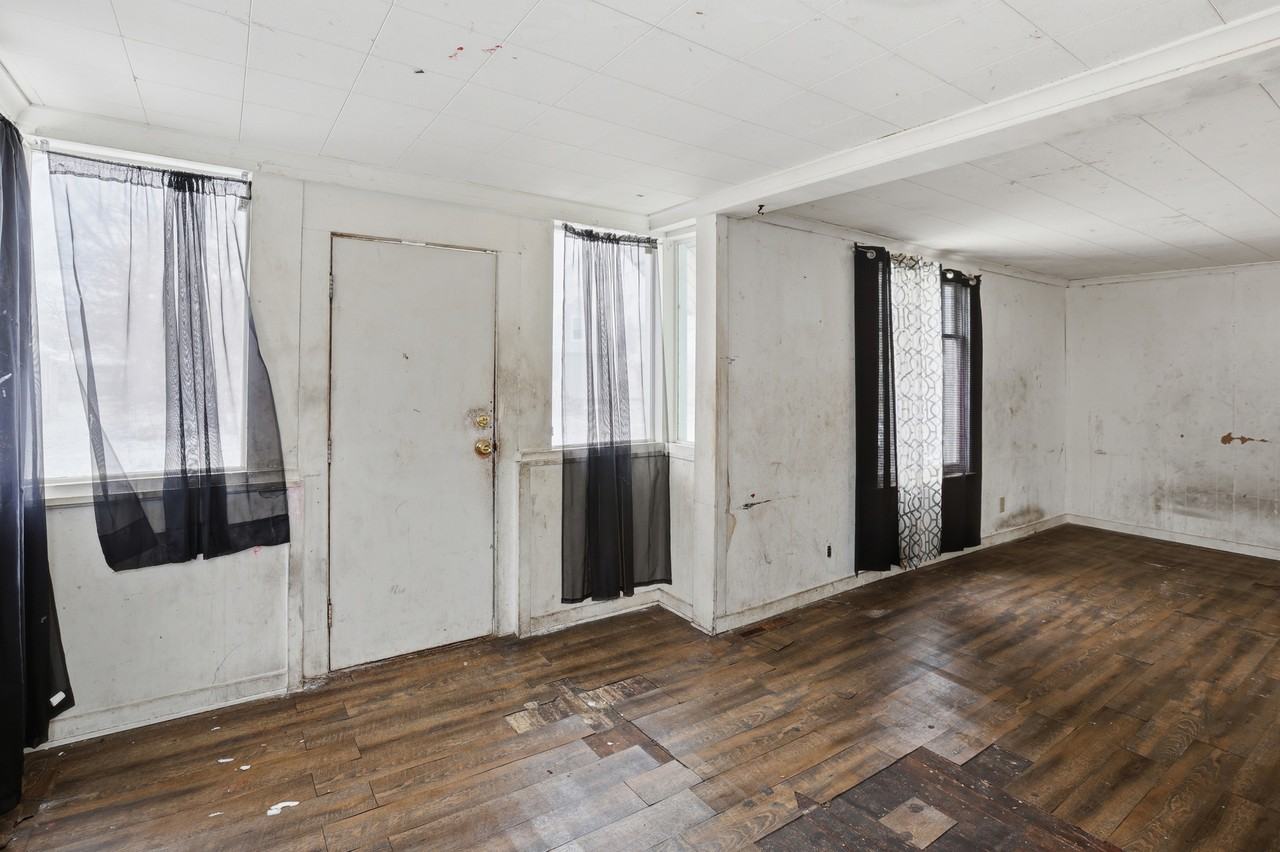 2310 Jerome St #1 - Photo 3 of 13