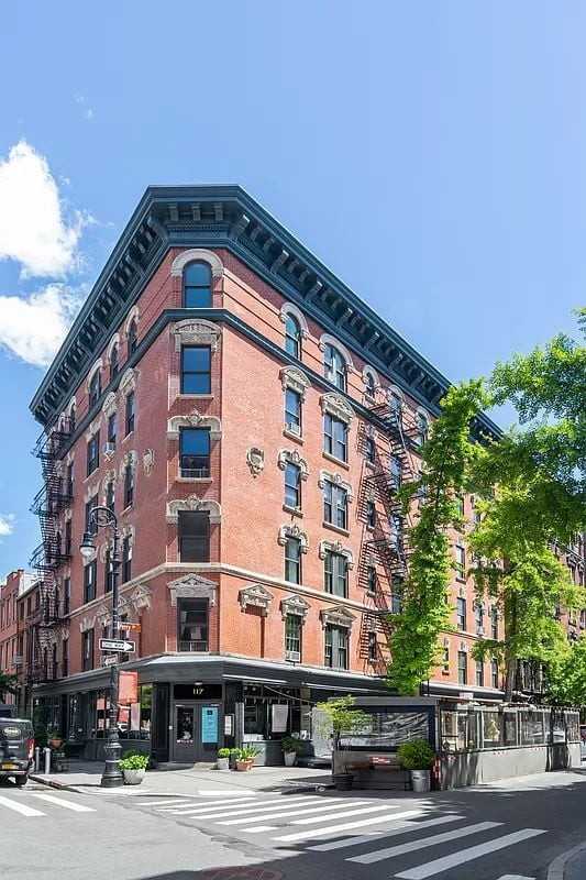 117 Perry St #10 - Photo 5 of 5