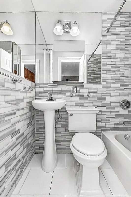 235 W 14th St #3D - Photo 7 of 7