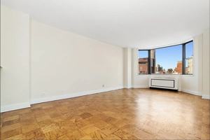 featured image of 310 W 94th St #4F