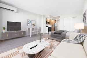 featured image of 9109 Roosevelt Ave #511