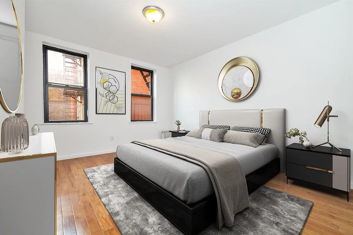 81 Saint Marks Pl #1E - Photo 2 of 5