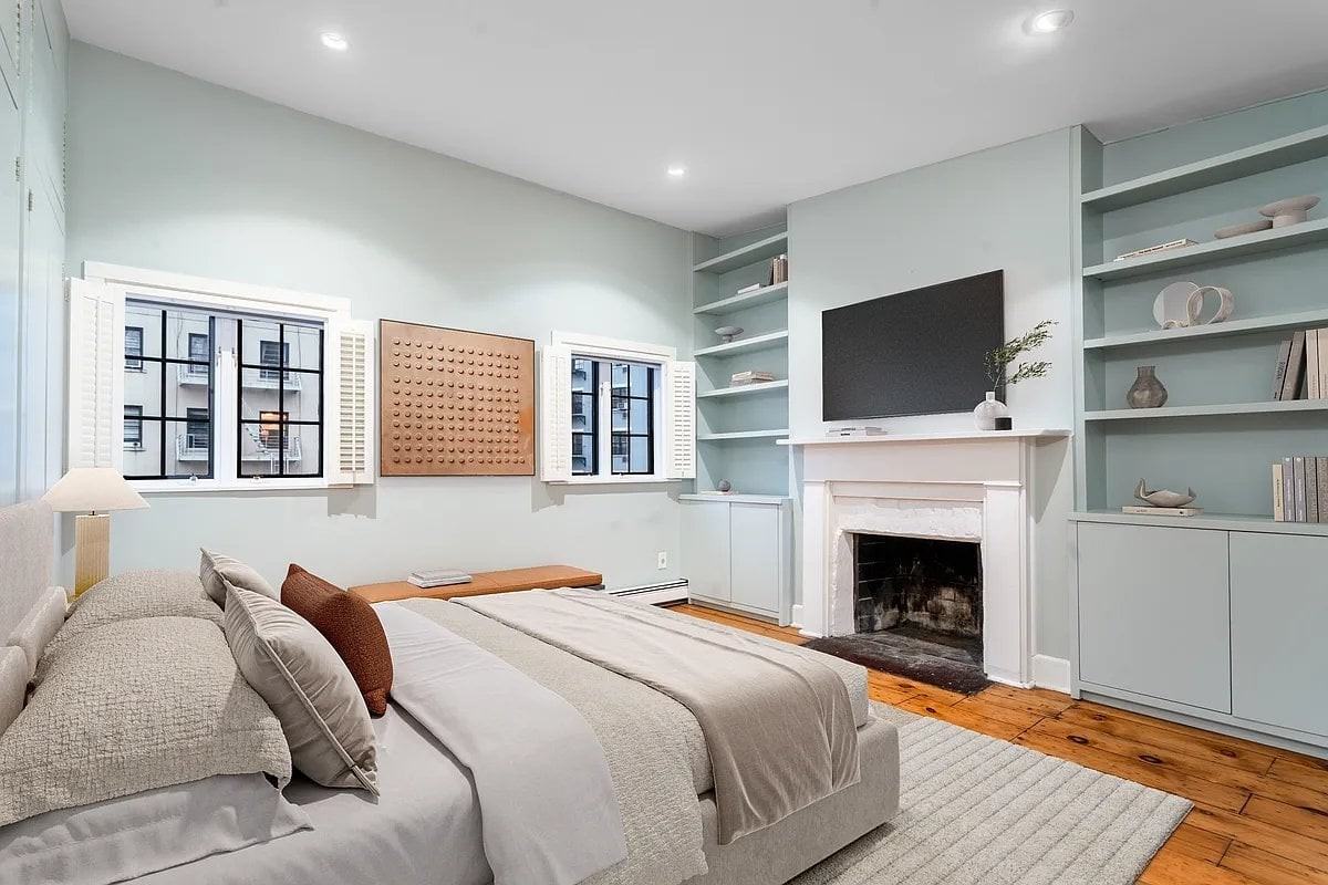 555 Hudson St #TH - Photo 4 of 7