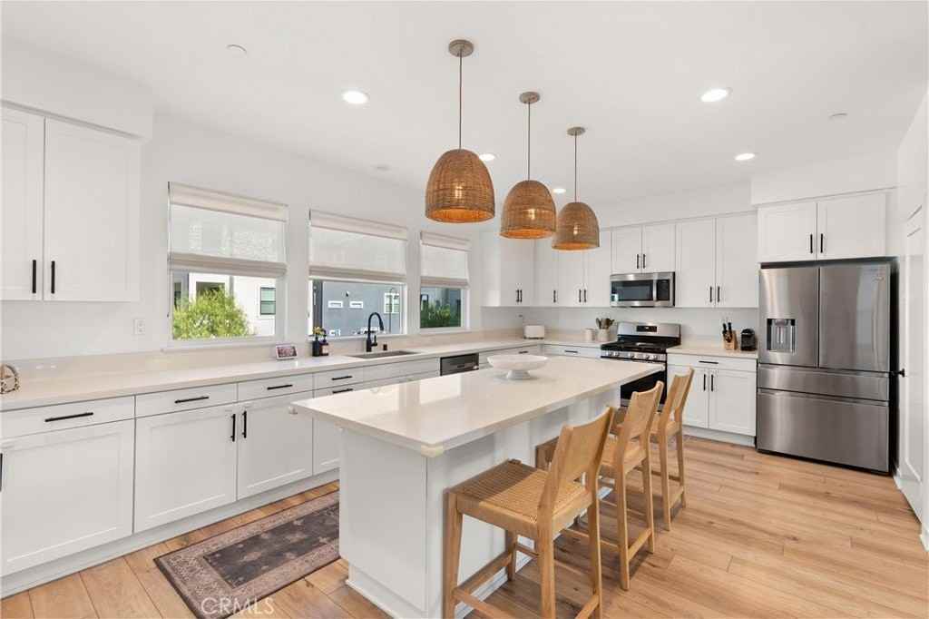 519 Caleigh Ln - Photo 2 of 29