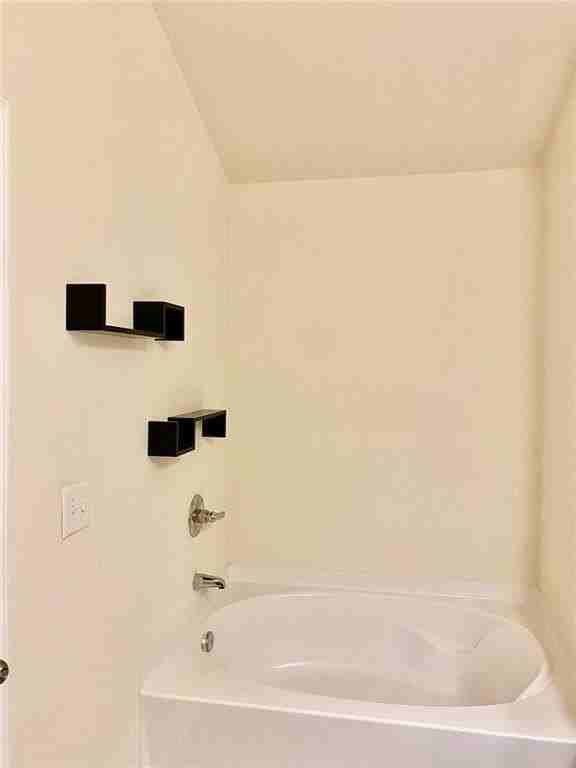 166 Granite Way - Photo 3 of 8