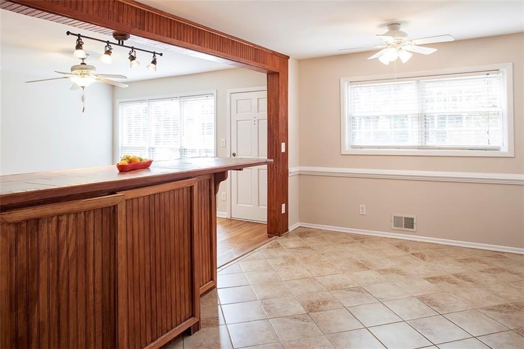 1620 Flat Shoals Rd Se - Photo 7 of 23