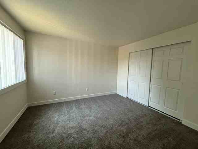 Shaw Terrace - 394 - Photo 4 of 30