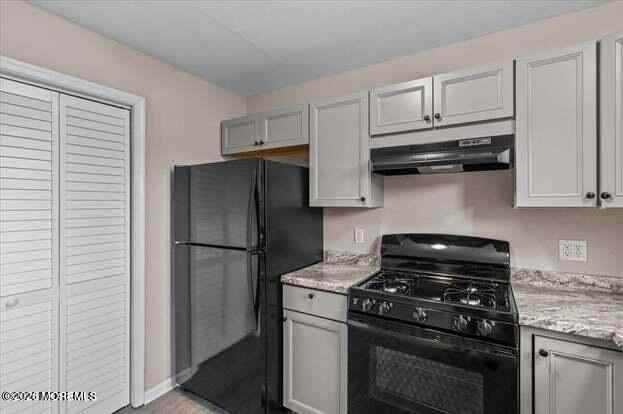 1284 Washington Ave - Photo 7 of 20