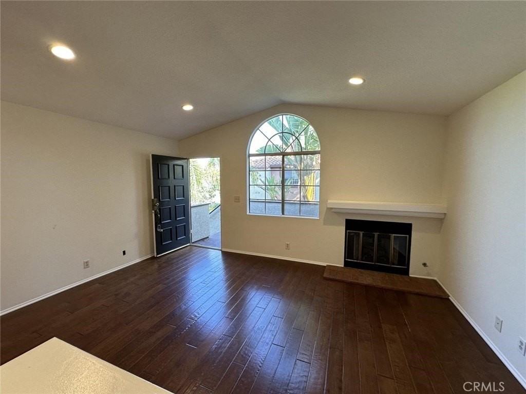 41 Rosa - Photo 3 of 12