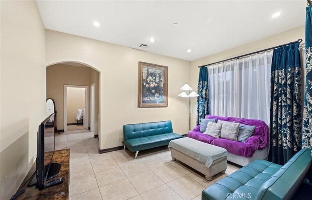 4141 Prospect Ave - Photo 5 of 13