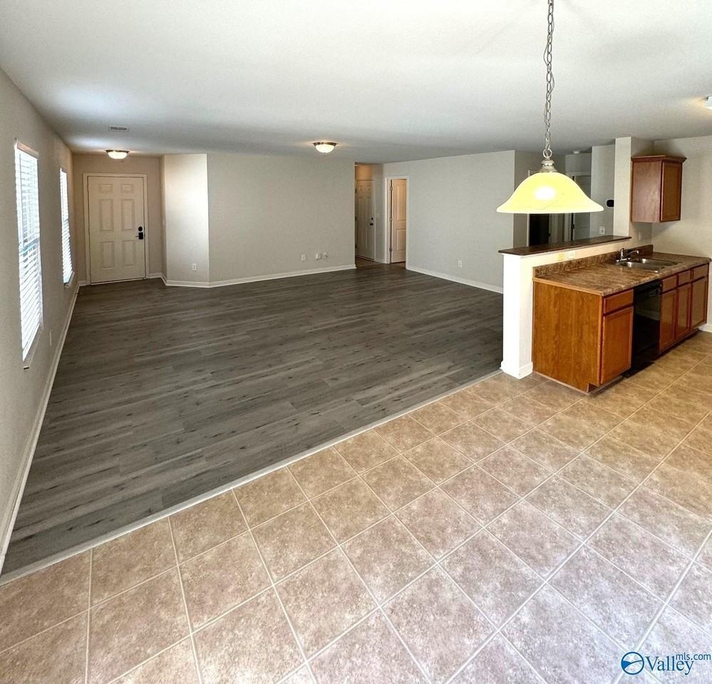 29962 Westfield Dr - Photo 2 of 18