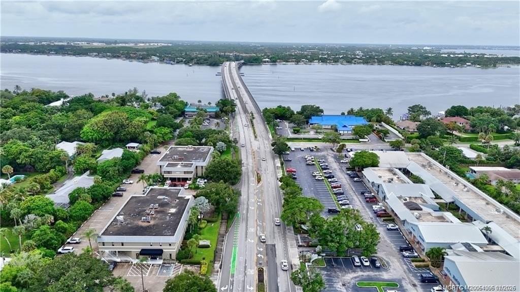 8 Kingston Ct - Photo 7 of 7