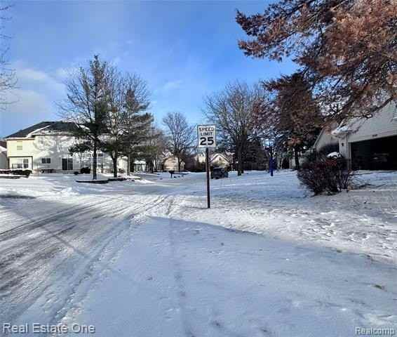 37375 Chelsea Ln - Photo 2 of 39