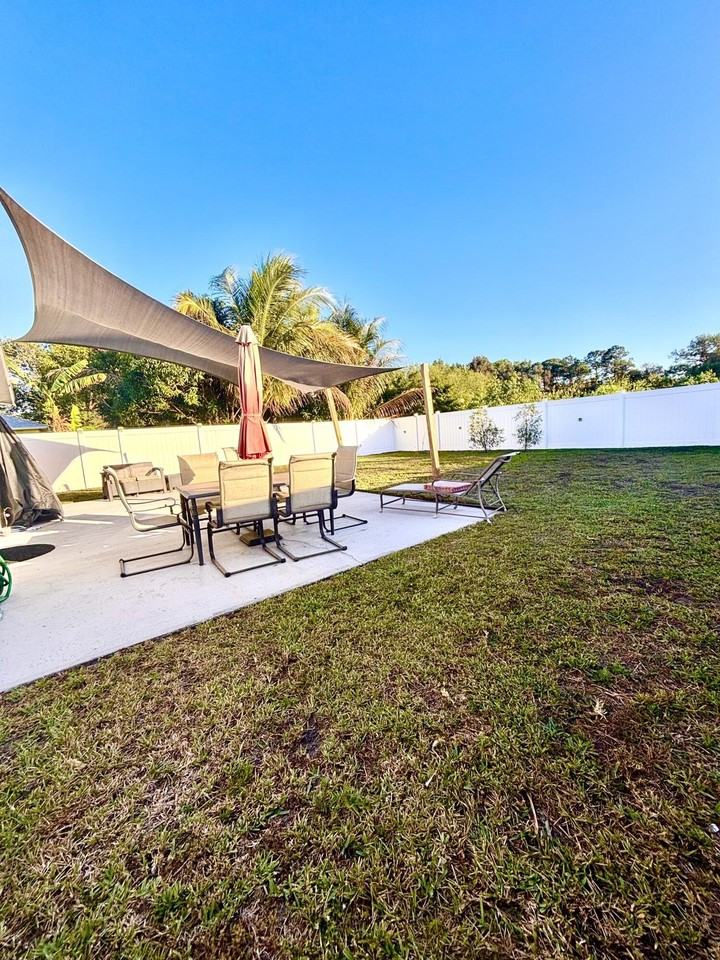 6934 Mitchell St - Photo 6 of 8