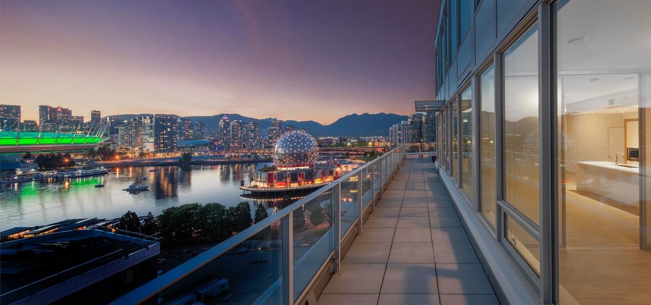 1661 Quebec St - Photo 2 of 50